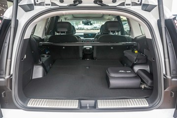 https://vehicle-cdn.autoleague.cloud/15443_620262032_19.jpg