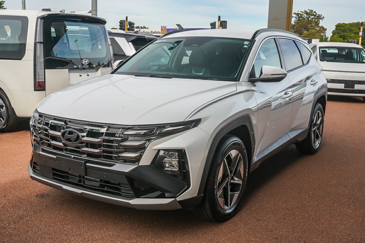 Hyundai Tucson image 4