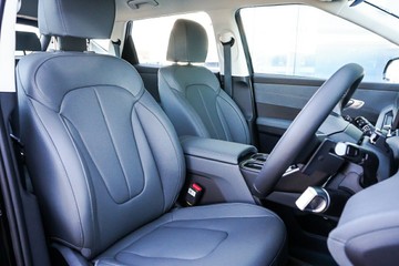 https://vehicle-cdn.autoleague.cloud/15443_620262835_14.jpg