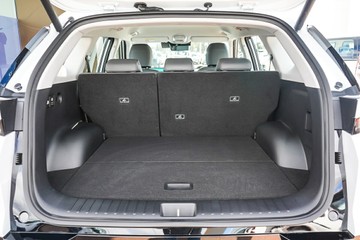https://vehicle-cdn.autoleague.cloud/15443_620262841_10.jpg
