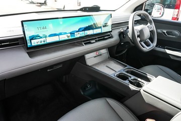 https://vehicle-cdn.autoleague.cloud/15443_620262841_19.jpg