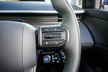 https://vehicle-cdn.autoleague.cloud/15443_620262866_16.jpg