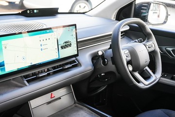 https://vehicle-cdn.autoleague.cloud/15443_620262866_21.jpg