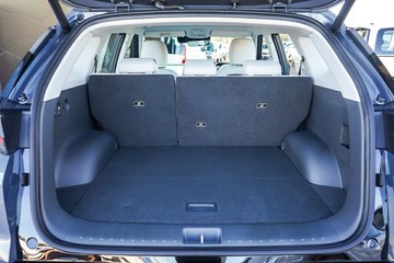 https://vehicle-cdn.autoleague.cloud/15443_620262895_11.jpg