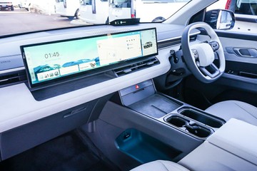 https://vehicle-cdn.autoleague.cloud/15443_620262895_20.jpg