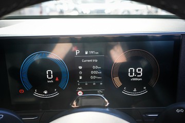 https://vehicle-cdn.autoleague.cloud/15443_620263295_13.jpg