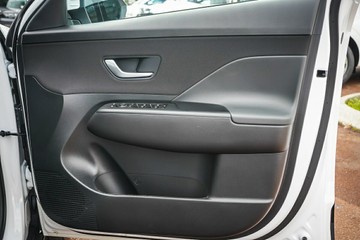 https://vehicle-cdn.autoleague.cloud/15443_620263303_11.jpg