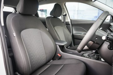 https://vehicle-cdn.autoleague.cloud/15443_620263303_13.jpg
