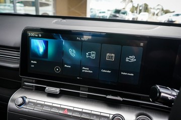 https://vehicle-cdn.autoleague.cloud/15443_620263303_17.jpg