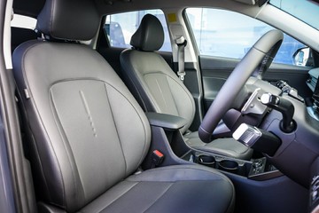 https://vehicle-cdn.autoleague.cloud/15443_620263306_13.jpg