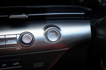 https://vehicle-cdn.autoleague.cloud/15443_620263306_19.jpg