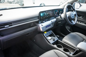 https://vehicle-cdn.autoleague.cloud/15443_620263306_20.jpg