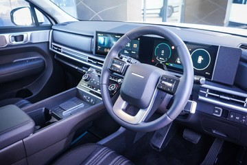 https://vehicle-cdn.autoleague.cloud/15443_620263337_13.jpg