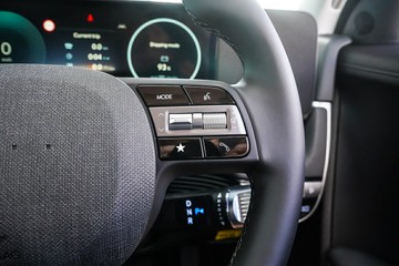 https://vehicle-cdn.autoleague.cloud/15443_620263369_16.jpg