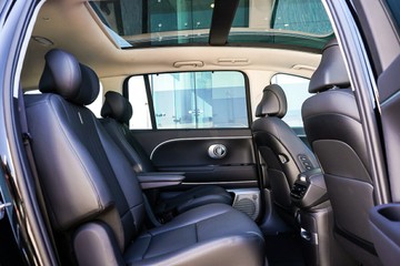 https://vehicle-cdn.autoleague.cloud/15443_620263374_11.jpg