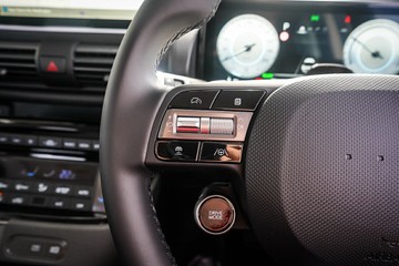 https://vehicle-cdn.autoleague.cloud/15443_620263377_15.jpg