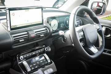 https://vehicle-cdn.autoleague.cloud/15443_620263377_20.jpg