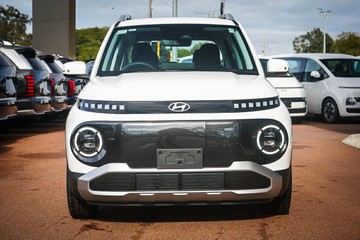 https://vehicle-cdn.autoleague.cloud/15443_620263377_3.jpg