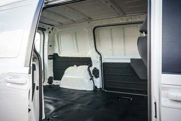 https://vehicle-cdn.autoleague.cloud/15443_620263509_11.jpg