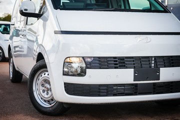 https://vehicle-cdn.autoleague.cloud/15443_620263509_2.jpg