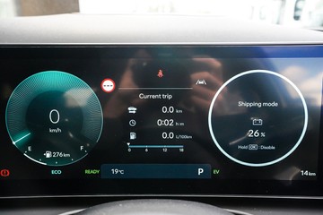 https://vehicle-cdn.autoleague.cloud/15443_620263671_16.jpg