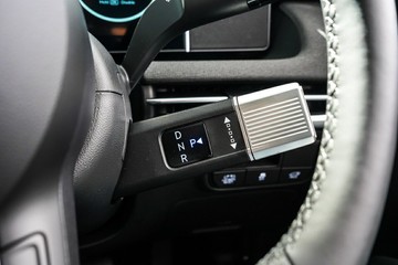 https://vehicle-cdn.autoleague.cloud/15443_620263671_19.jpg