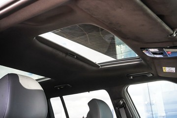 https://vehicle-cdn.autoleague.cloud/15443_620263766_16.jpg