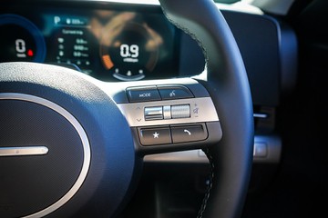 https://vehicle-cdn.autoleague.cloud/15443_620263799_16.jpg