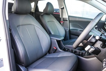 https://vehicle-cdn.autoleague.cloud/15443_620263813_13.jpg