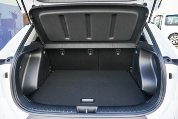 https://vehicle-cdn.autoleague.cloud/15443_620263827_10.jpg