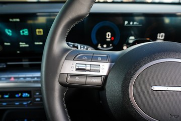 https://vehicle-cdn.autoleague.cloud/15443_620263827_15.jpg