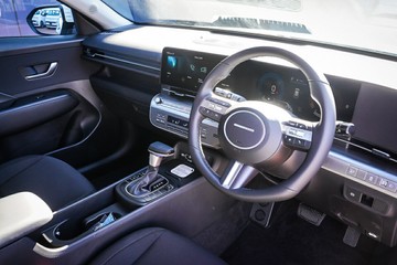 https://vehicle-cdn.autoleague.cloud/15443_620263828_12.jpg