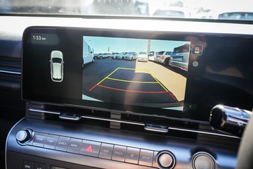 https://vehicle-cdn.autoleague.cloud/15443_620263828_18.jpg