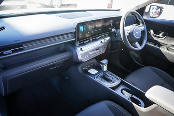 https://vehicle-cdn.autoleague.cloud/15443_620263828_20.jpg