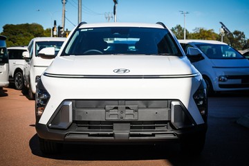 https://vehicle-cdn.autoleague.cloud/15443_620263828_3.jpg