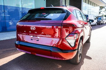 https://vehicle-cdn.autoleague.cloud/15443_620264078_8.jpg