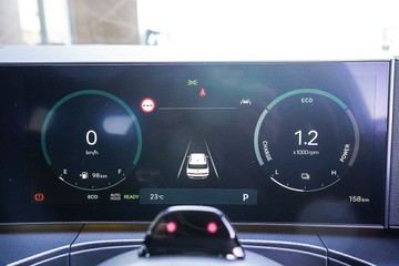 https://vehicle-cdn.autoleague.cloud/15443_620264215_16.jpg