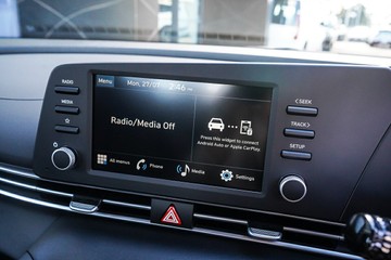 https://vehicle-cdn.autoleague.cloud/15443_620264236_18.jpg
