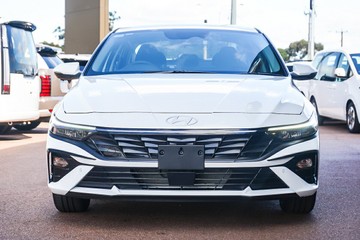 https://vehicle-cdn.autoleague.cloud/15443_620264236_3.jpg
