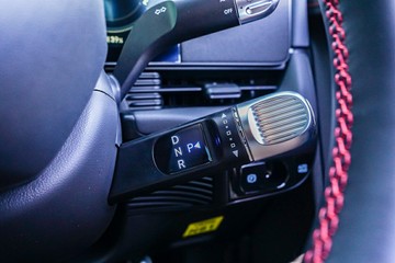https://vehicle-cdn.autoleague.cloud/15443_620264376_18.jpg