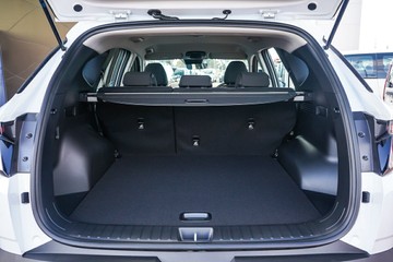https://vehicle-cdn.autoleague.cloud/15443_620264514_11.jpg