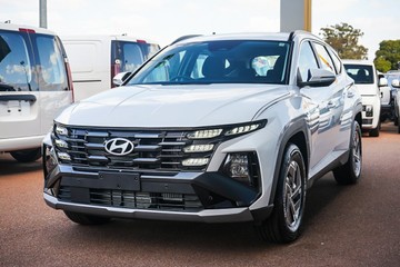 https://vehicle-cdn.autoleague.cloud/15443_620264514_4.jpg