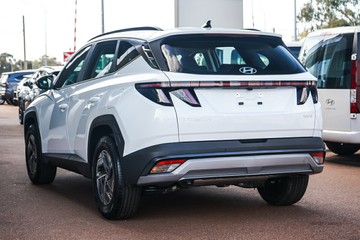 https://vehicle-cdn.autoleague.cloud/15443_620264514_6.jpg