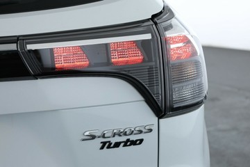 https://vehicle-cdn.autoleague.cloud/15456_4370346_14.jpg