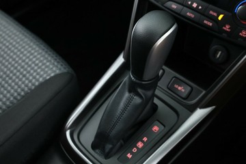https://vehicle-cdn.autoleague.cloud/15456_4370346_28.jpg
