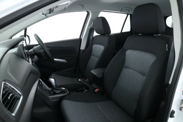 https://vehicle-cdn.autoleague.cloud/15456_4370346_31.jpg