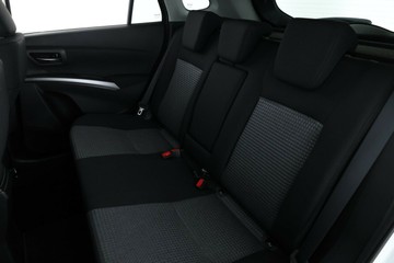 https://vehicle-cdn.autoleague.cloud/15456_4370346_33.jpg