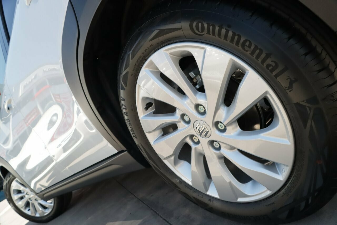 Suzuki S-cross image 4