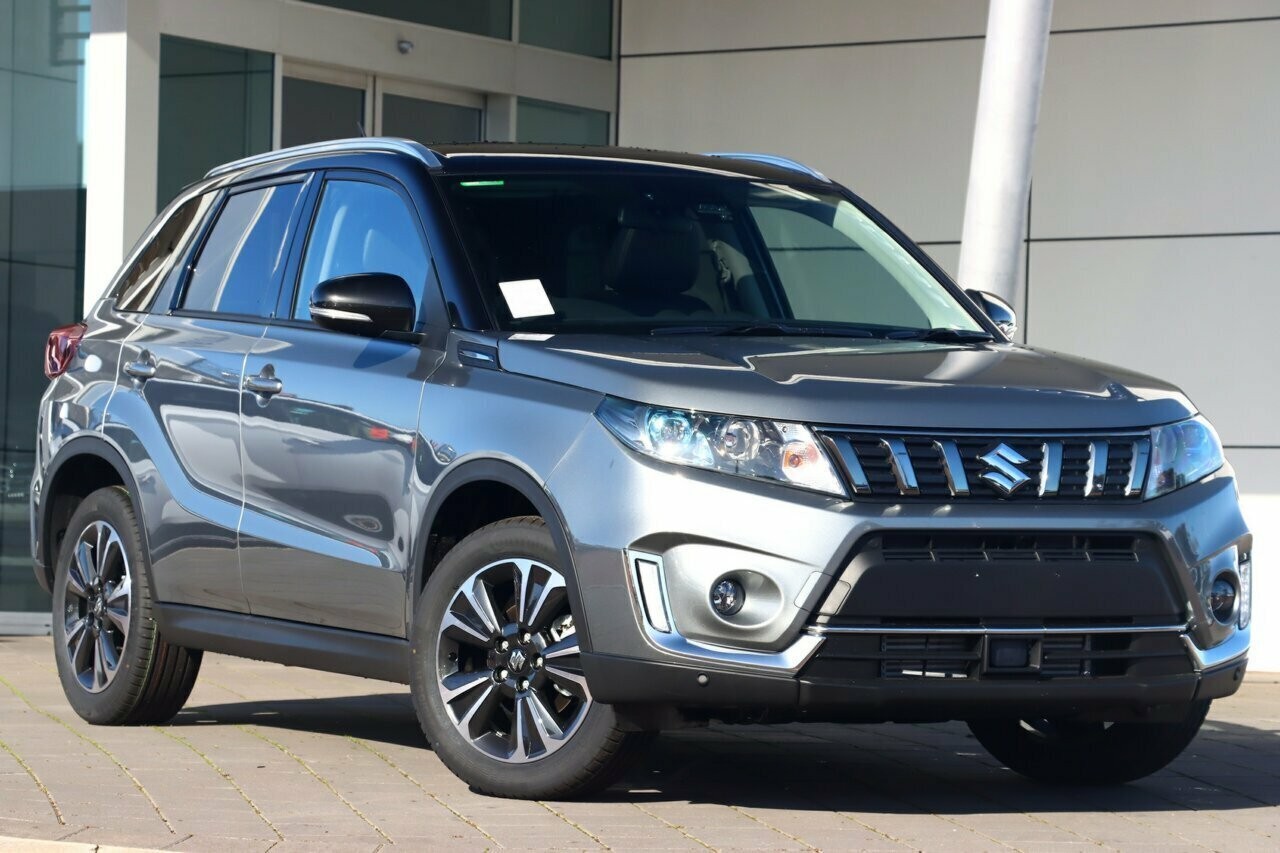 Suzuki Vitara image 1