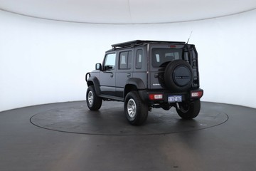 https://vehicle-cdn.autoleague.cloud/15456_4375457_12.jpg